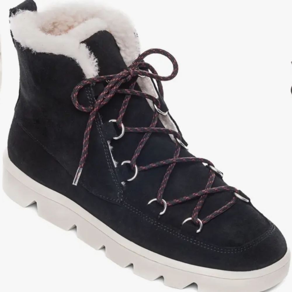 NEW Bernardo Dana Black Suede Boot
